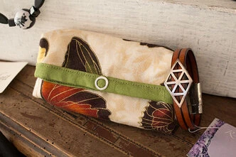 Tasche und Lederarmband